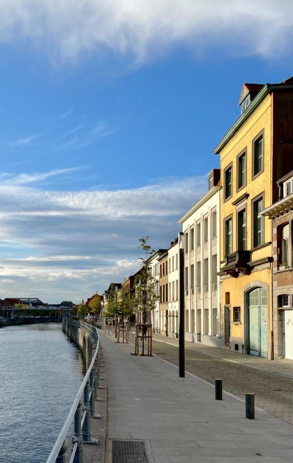Appartement Et Parking Privatif Le Long De L Escaut Tournai Zewnętrze zdjęcie